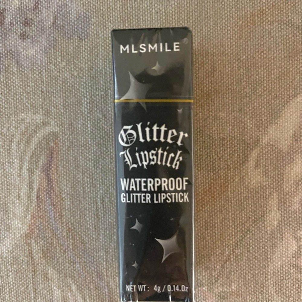 Makeup Bundle 🖤🦇 - Picture 2 of 7